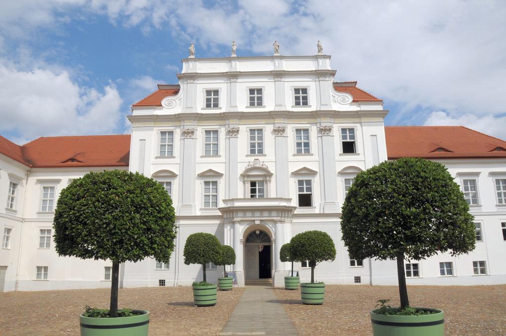 Landhotel Classic Oranienburg Luaran gambar
